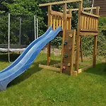 Darnay Apartmanhaz 기에네스디아스