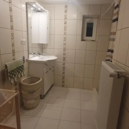 Darnay Apartmanhaz Apartment *