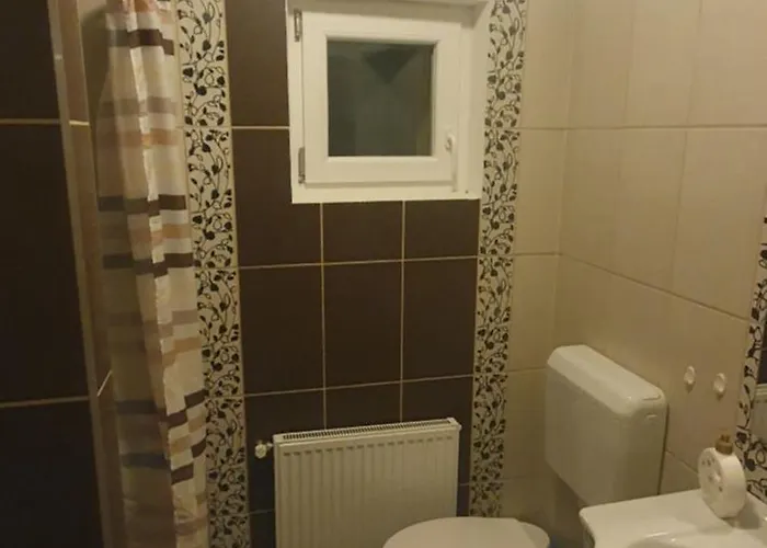 Darnay Apartmanhaz * Gyenesdiás